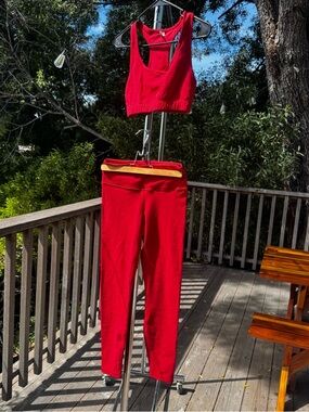 American Apparel Performance Sportswear Red Leggings Size Small